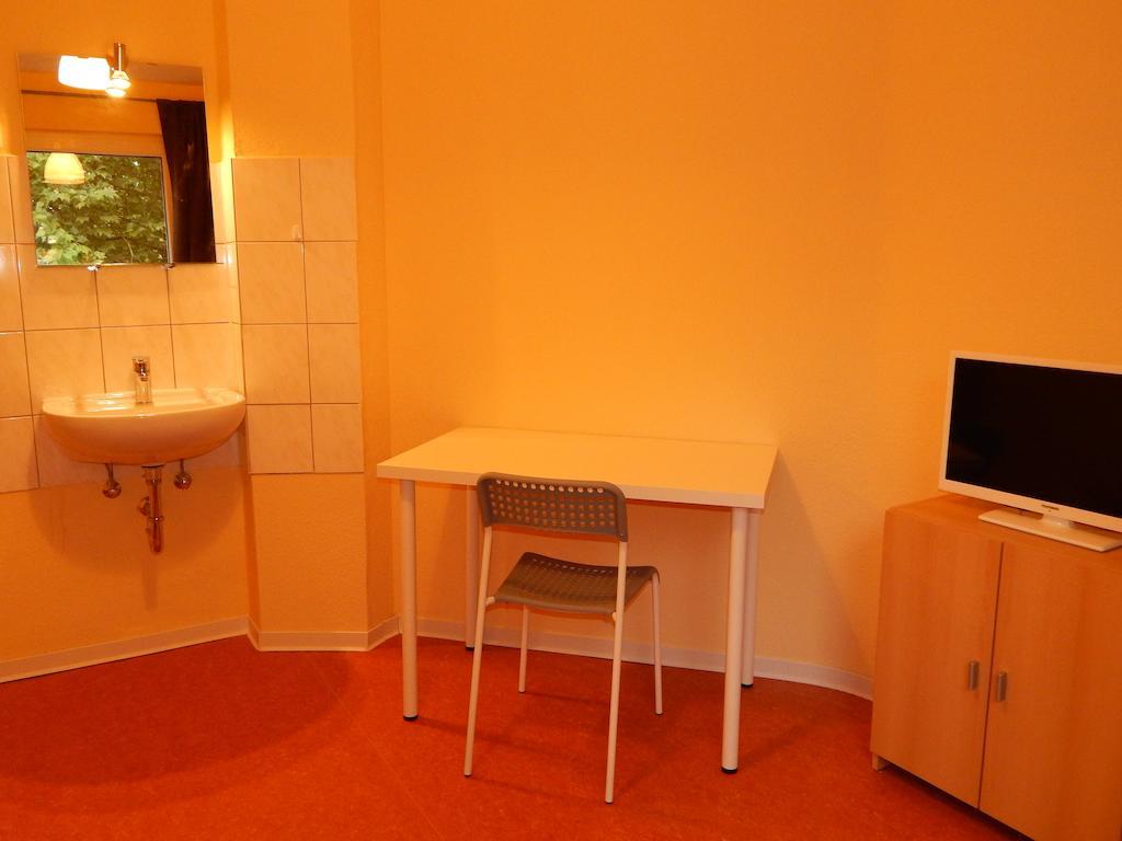 Home At Friends - City - Zu Hause Bei Freunden Dortmund Rum bild